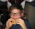 asvg-weihnachtsfeier-u-10-und-c-jugend-pizzeria-2000-21-12-12-013_r